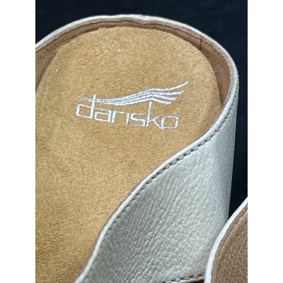 Dansko Womens Leather Sandals EU 41 US 10.5-11 Beige Slip On - Picture 3 of 9